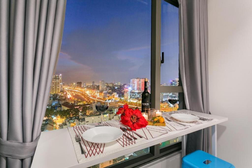 Rivergate Apartment Хошимин Екстериор снимка